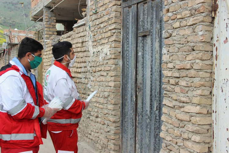 توزیع ۷ هزار ماسک رایگان در مناطق محروم شهرستان گرگان به‌منظور مقابله با کرونا